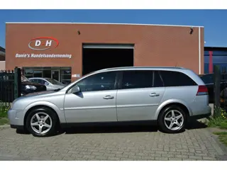 Opel Vectra Wagon 1.8-16V V-Line airco nieuwe apk inruil mogelijk nap