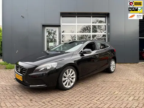 Volvo V40 1.6 T4 Momentum