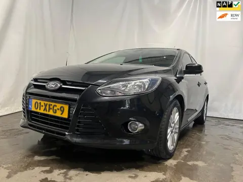 Ford Focus 1.6 EcoBoost Lease Titanium - Koppakking Defect