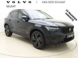Volvo XC40 B3 177pk Plus Black Edition / Harman Kardon audio / Lighting / Elektrische stoelen met ge