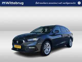 SEAT Leon Sportstourer 1.0 eTSI Style Business Intense DSG Automaat Parkeersensoren / Navigatie / LE