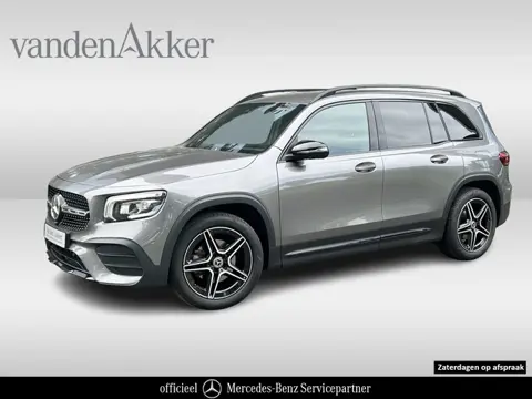 Mercedes-Benz GLB 200 AMG // Trekhaak // 360 Camera // Nightpakket // Carplay // Augmented Reality /
