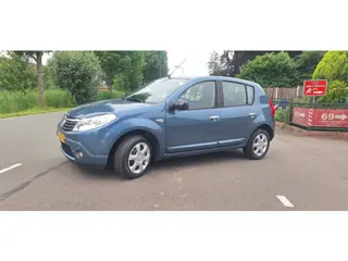 Dacia Sandero 1.6 Lauréate