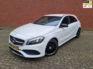 Mercedes-Benz A-klasse 180 AMG Night Edition Plus AUTOMAAT!