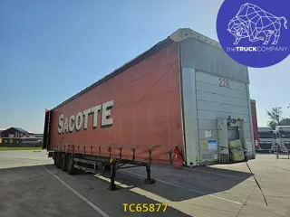 Schmitz Cargobull (bj 2012)