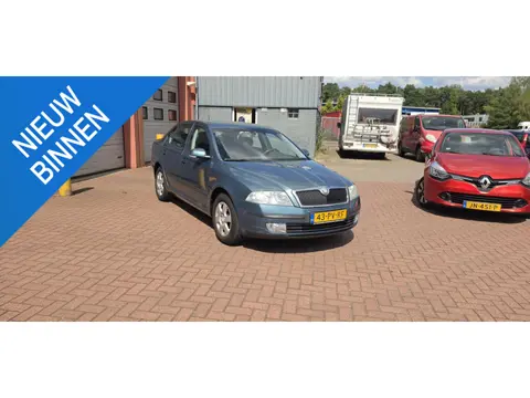 Skoda Octavia 1.6 FSI Elegance
