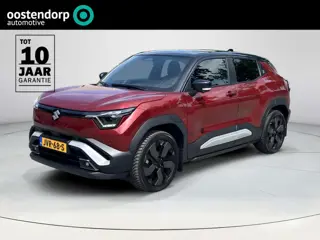 Suzuki e VITARA Style 61 kWh **STUUR- EN STOELVERWARMING/ 360 CAMERA/ PANORAMADAK**