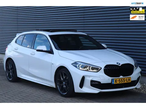 BMW 1-serie 118i | M-Sport | M-Pakket - PANO - VIRT.COCKPIT - VOL!