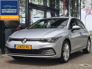 Volkswagen Golf 1.0 TSI Life | Navigatie via Apple carplay | Climate Control | Parkeersensoren | Lic