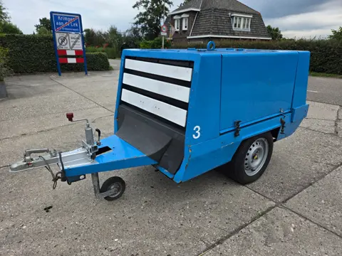 Atlas-Copco XAS 40 DD nette compressor 2.4m³