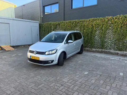 Volkswagen Touran 1.2 TSI Highline BlueMotion 7p.