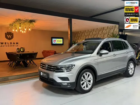 Volkswagen Tiguan 1.4 TSI ACT SOUND Comfortline Business|Pano|ACC|CarPlay|Camera|Blind Spot|Elektr. 