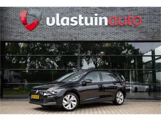 Volkswagen Golf 1.5 eTSI Style Business , Adap. Cruise, Trekhaak, Memory, Camera, Side Assist