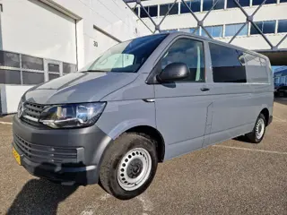 Volkswagen Transporter 2.0 TDI L2H1 DC euro6 150pk zeer mooi 6-pers trekhaak airco cruise Trendline