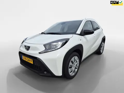 Toyota Aygo X 1.0 VVT-i MT Play | carplay | camera | 10.000 km