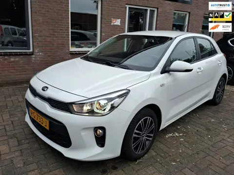 Kia Rio 1.0 TGDI ComfortPlusLine Navigator. 100% onderhouden. O.a. carplay, camera, cruise, navi, et