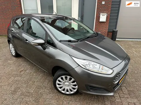 Ford Fiesta 1.0 Style / Airco / Navi / 5DRS / NAP / MF Stuur