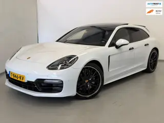 Porsche Panamera Sport Turismo 2.9 4S / Pano / Sport-Design / Chrono / Memory