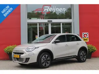 Fiat 600 1.2 Hybrid 110PK AUTOMAAT URBAN | STOEL/VOORRUIT VERWARMING | KEYLESS ENTRY/START | 17" LIC