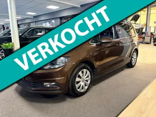 Volkswagen Touran 1.4 TSI Highline 7p/navi/stoelverw/media /clima/boeken/trekhaak