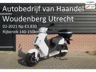 E-Max Bromscooter V120LD+ actieradius 140km 02-2021 3.298km