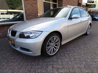 BMW 3-serie 318i