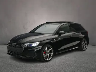 Audi A3 Sportback 45 TFSI e S edition Competition | Panoramadak | Elektrische achterklep | SONOS | A