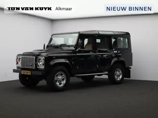 Land Rover Defender 2.4 TD 110 SW E Leder interieur / stoelverwarming / 7 zitter