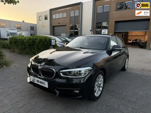 BMW 1 serie 118i | Airco | NAP | Nieuwe APK