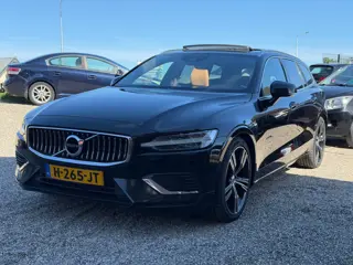 Volvo V60 2.0 T6 Twin Engine AWD Inscription BTW auto 16050€ ex btw 1e Eig Bomvol Opties Dealer OH!