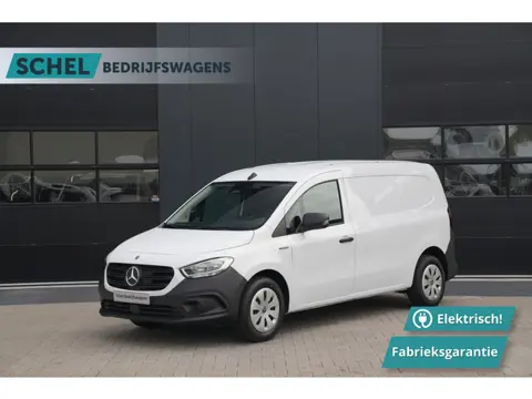 Mercedes-Benz eCitan 112 Base L2 45 kWh 122pk - Cruise - Camera - PDC - Snelladen - Auto Clima - Rij