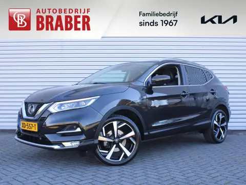 Nissan Qashqai 1.2 Tekna | Trekhaak | 360 Camera | Pano dak | Stoel-/voorruitverwarming | Dodehoek d
