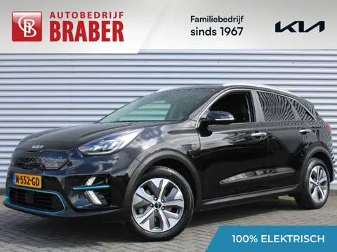 Kia e-Niro DynamicPlusLine 64 kWh | Warmtepomp | Schuif/kantel dak | 17" LM | Airco | Cruise | Navi 