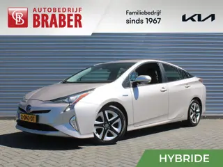 Toyota Prius 1.8 Executive | Trekhaak | Stoelverwarming | Camera | Leer | Dodehoek detectie | JBL au