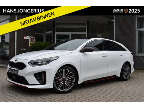 Kia ProCeed 1.6 T-GDi GT | AUTOMAAT | SCHUIF/KANTELDAK | STUUR/STOELVERWARMING | JBL | CAMERA | NAVI