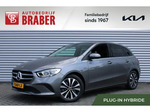 Mercedes-Benz B-Klasse B250e | Plug-in | 218PK | Automaat | 17" LM | Navi | Android Auto/Apple Carpl