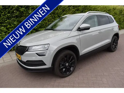 Škoda Karoq 1.5 TSI ACT Style Sport LEER, TREKH. ZÉÉR MOOI!