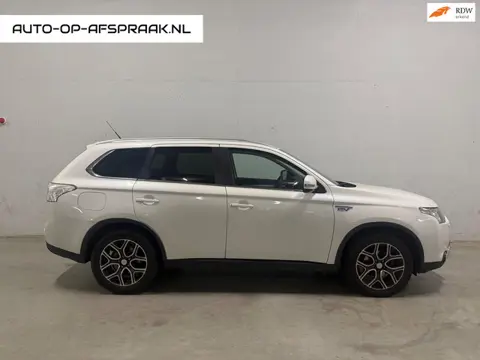 Mitsubishi Outlander 2.0 PHEV Executive Edition X-Line Navi Trekhaak
