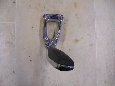 DUO VOETSTEUN LINKS BMW R 1200 C 1997 - 2004