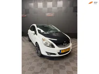 Opel Corsa 1.2-16V Colour Edition | Airco | Nieuwe APK |