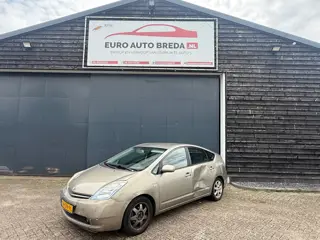 Toyota Prius 1.5 VVT-i Tech Edition