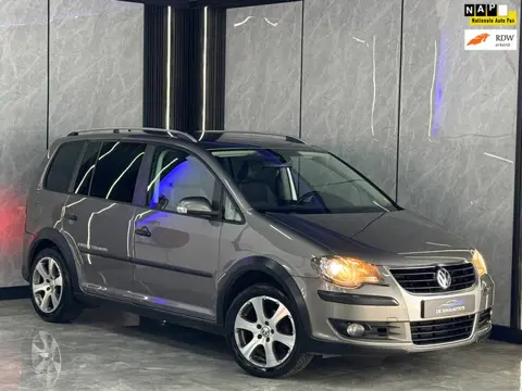 Volkswagen Touran 1.4 TSI Cross |7p|CarPlay|Cruise|Trekhaak|Xenon|elek. Ramen|Nap|Boekjes