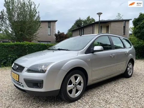 Ford Focus Wagon 1.8-16V Ambiente Flexifuel