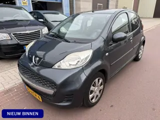 Peugeot 107 1.0-12V XS 2011 AUTOMAAT 1e eig 193.266km Leuke auto met NAP en boekjes. Lees volledige 