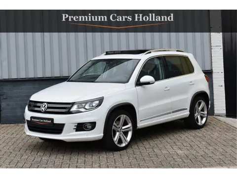 Volkswagen Tiguan 1.4 TSI ACT 150 Pk R-Line Pano Alcantara Full Led Trekhaak