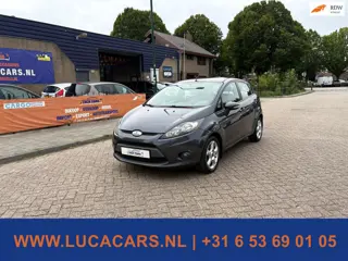 Ford Fiesta 1.4 Trend 2X SLEUTEL + BOEKJES! NIEUWE APK!