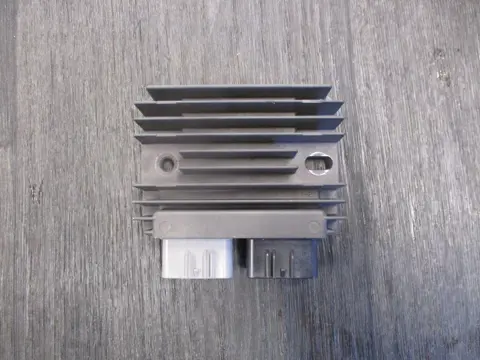 SPANNINGSREGELAAR Aprilia Tuono 660 2021 - 2022