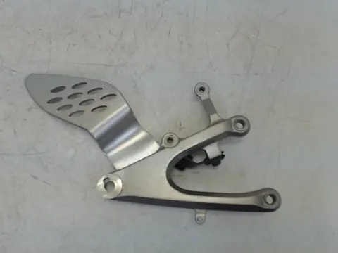 RECHTER SCHETSPLAAT Yamaha YZF R1 2004 - 2006