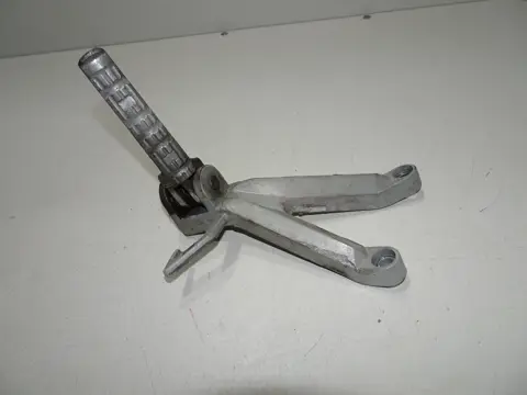 DUO VOETSTEUN LINKS Hyosung Comet 650 2003 - 2006