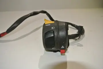 STUURSCHAKELAAR LINKS Suzuki GSX R 600 2001 - 2003